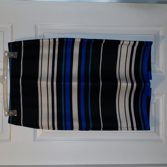 New York Clothing Co. Skirt - Picture 1 of 2